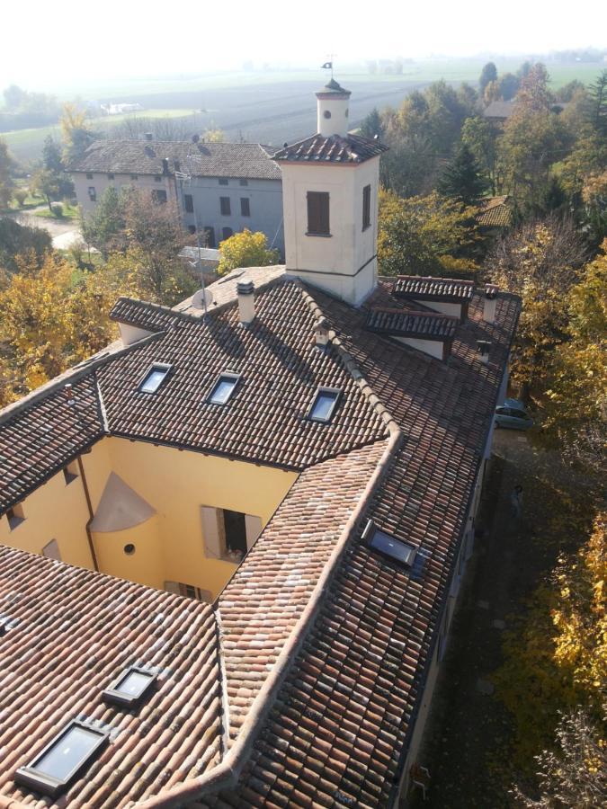 La Torre Di Longara Bed & Breakfast Calderara di Reno Luaran gambar