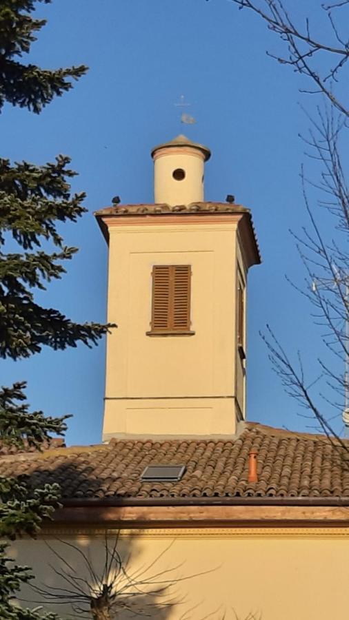 La Torre Di Longara Bed & Breakfast Calderara di Reno Luaran gambar