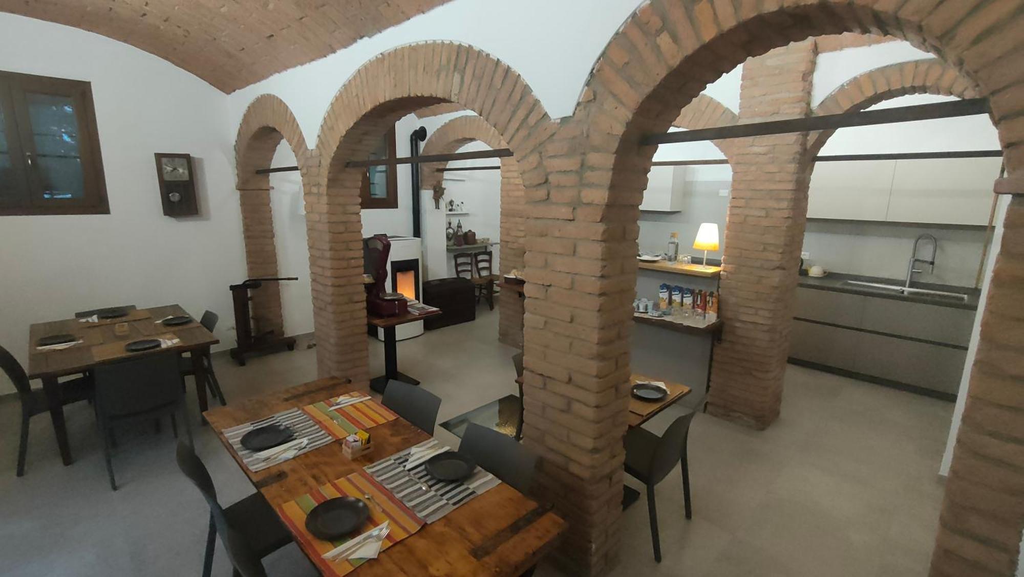 La Torre Di Longara Bed & Breakfast Calderara di Reno Luaran gambar